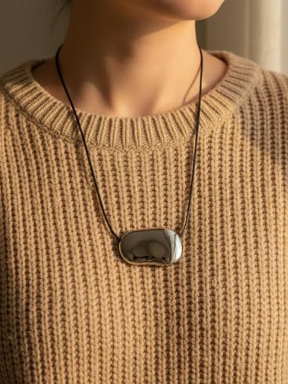 New - Chunky Gold Necklace for Women Minimalist Pebble‎ Pendant on Adjustable